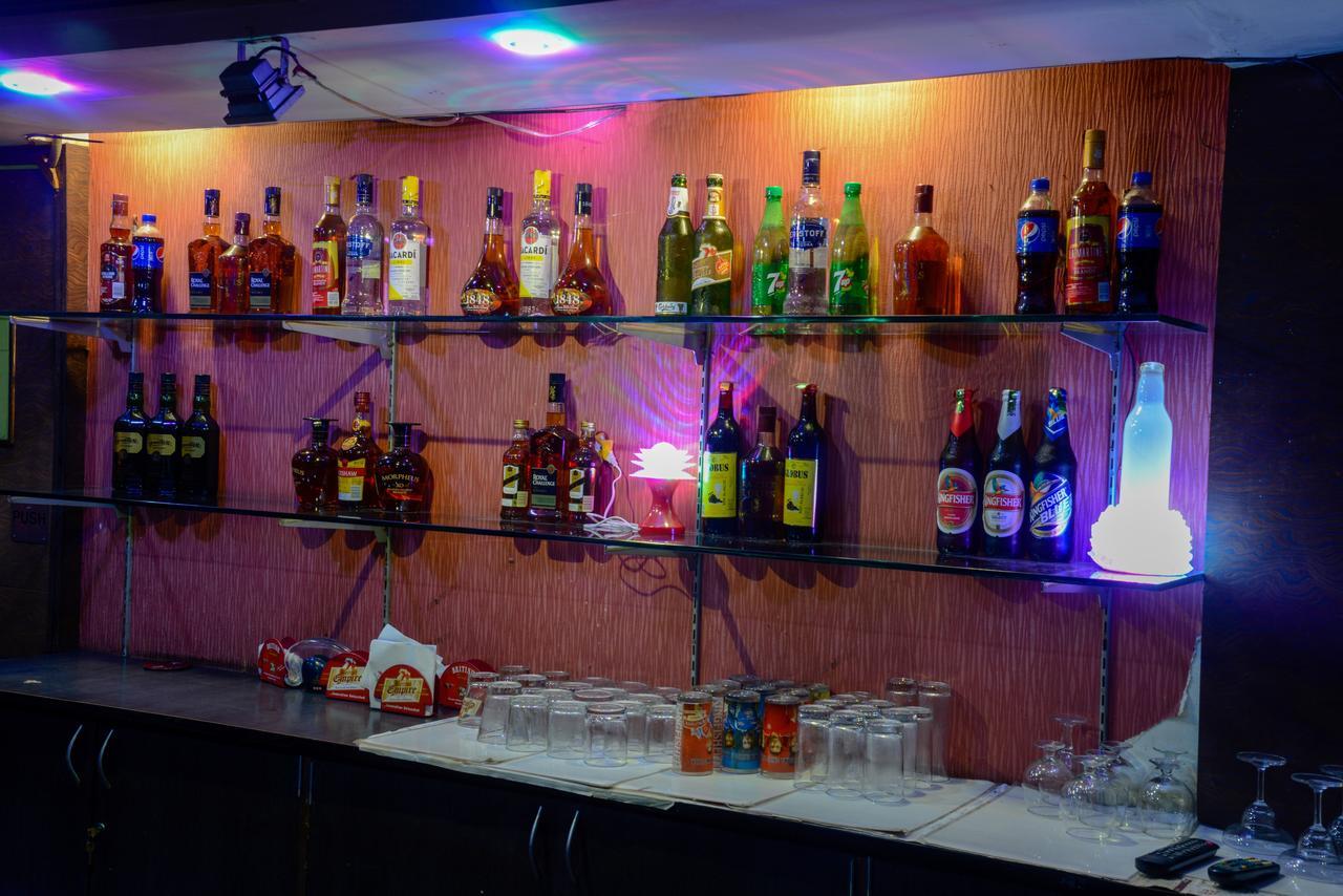 Oyo 14933 Rpr Residency Hotell Chennai Exteriör bild