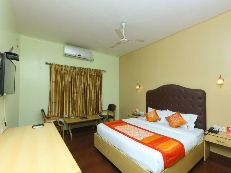 Oyo 14933 Rpr Residency Hotell Chennai Exteriör bild